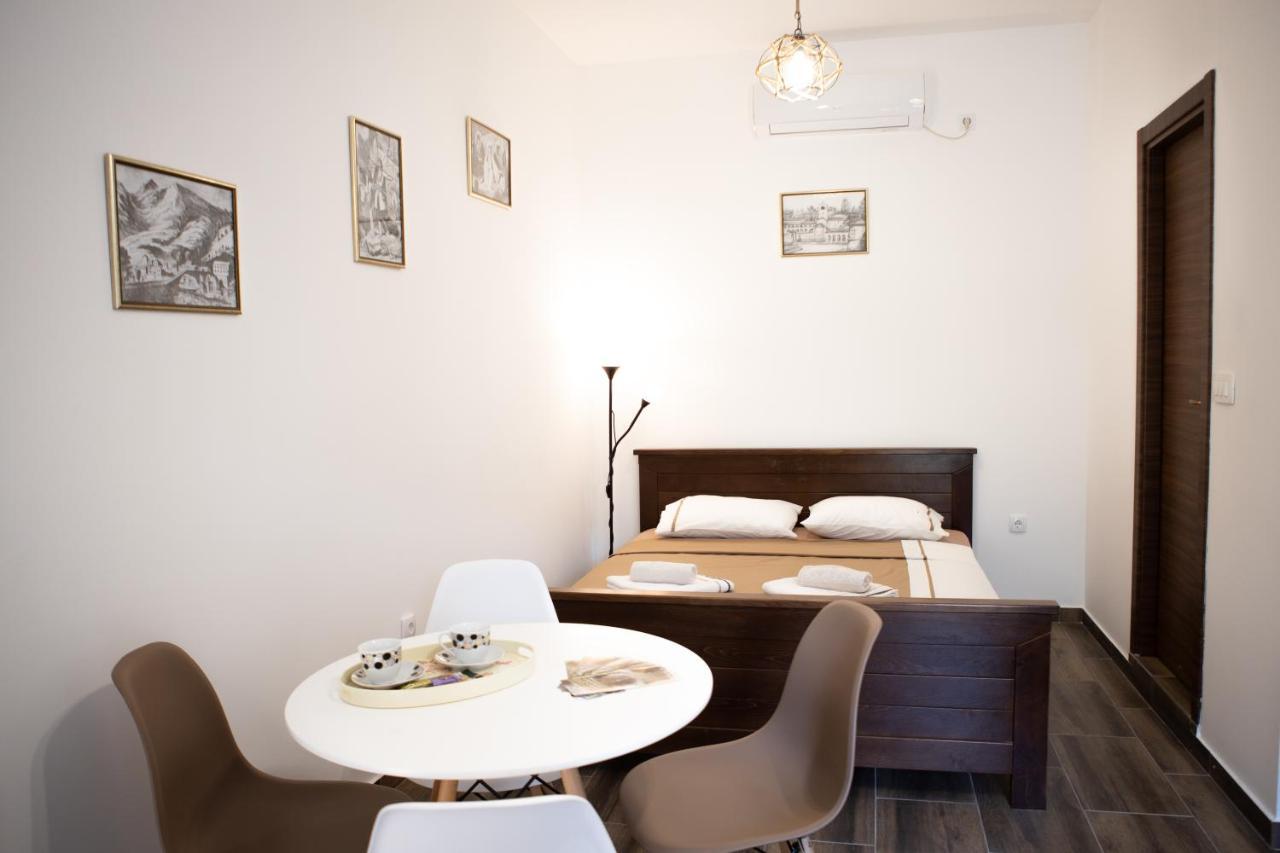 Aleksa Guest House Cetinje Ngoại thất bức ảnh