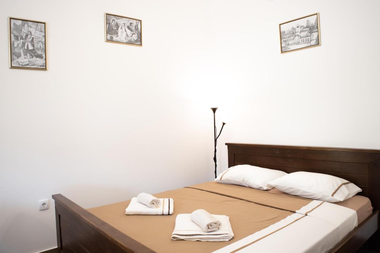 Aleksa Guest House Cetinje Ngoại thất bức ảnh
